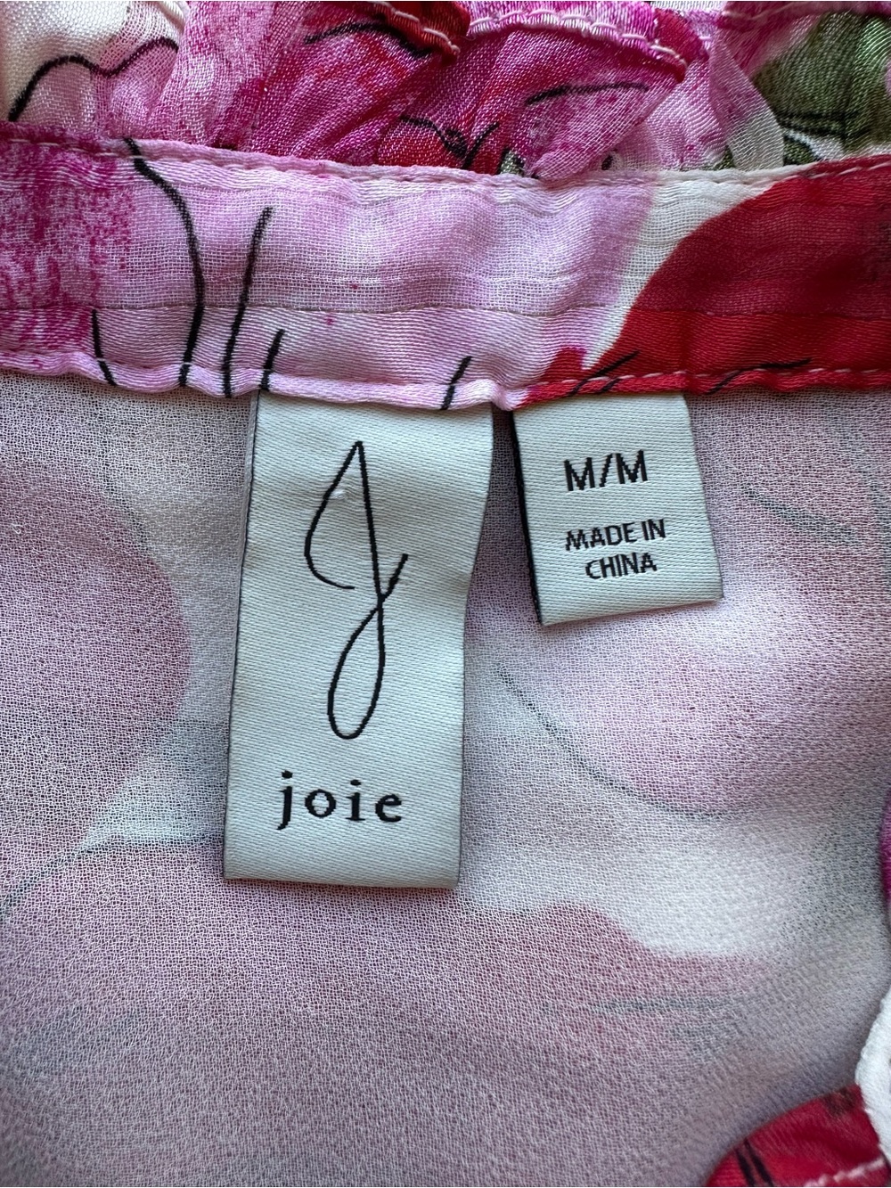 JOIE designs pink floral lined top with metallic thread accent - Picture 10 of 11